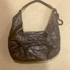 Trendy Blk leather purse